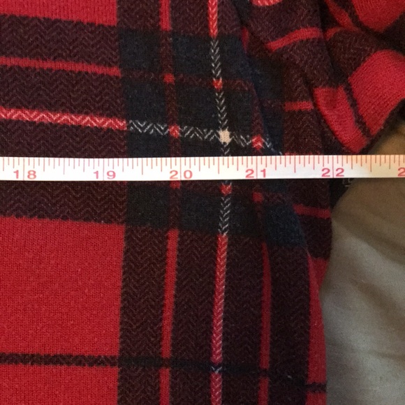 Alia plaid 3/4 sleeve top - Picture 2 of 4
